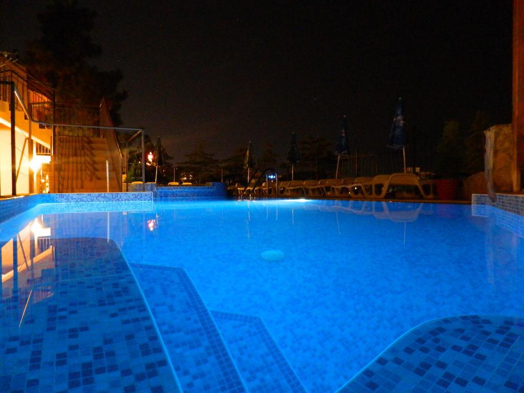 Family Hotel Privileg ساني بيتش المظهر الخارجي الصورة